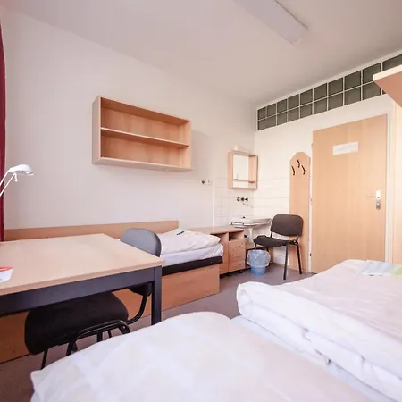 Hostel Gprooms - J A Komenskeho - Economy